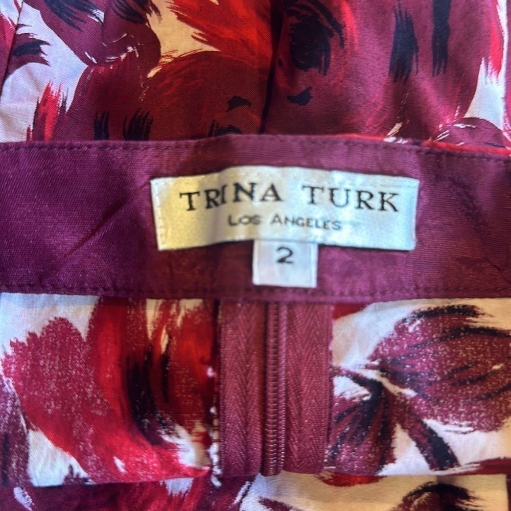 Trina Turk Los Angeles sleeveless red burgundy floral top adjustable straps - Picture 3 of 11